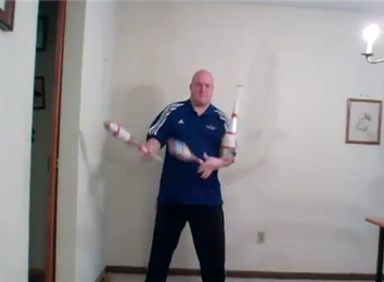 Fastest Time To Complete 100 Catches Of Three Clubs In A Cascade Pattern