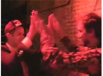 Most Double-Handed High-Fives In One Minute