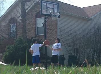 Most Successful Basketball Shots Made By Two People Alternately