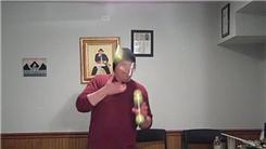 Most Three-Ball Multiplex Shower In One Minute Using Two Tennis Ball Cans In Both Hands
