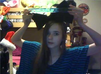 Largest Bow Worn On Head