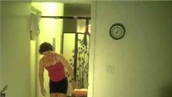 Most 90 Degree Flexed Hang Knee-To-Elbow Raises In 30 Minutes
