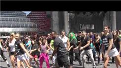 Largest Simultaneous Flash Mob