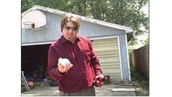 Most Charlier Cuts While Juggling Three Balls In The Other Hand