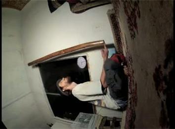 Longest Time Playing Didgeridoo Balanced While Sitting on Floor