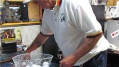 Longest Time To Hold 100 Golf Balls In A Basket On A Tennis Racket With Non-Dominant Arm