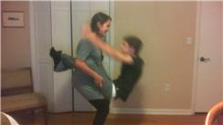 Most Sit-Ups With Legs Wrapped Around A Girl's Waist