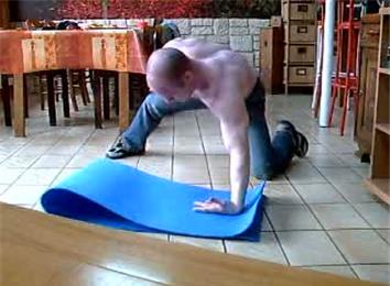 Most One-Armed Back-Of-Hand Push-Ups In One Minute