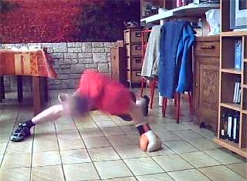 Fastest Time To Complete 100 One-Armed Push-Ups While Wearing  A Boxing Glove