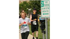 Fastest Time To Run A 5K Race While Juggling Three Pieces Of Fruit