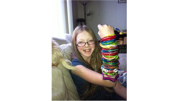 10-year-old's 6,292-foot loom band bracelet breaks Guinness record 
