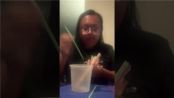 Most Straws Picked Up And Held In Hand In 30 Seconds