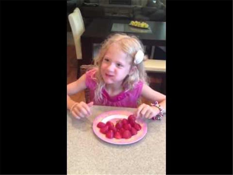 Most Strawberries Eaten By An Eight Year Old In One Minute World Record Rian Gibson