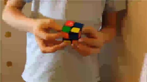 Fastest Time To Solve A Pocket Cube While Hopping On One Leg