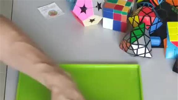 FASTEST TIME to SOLVE a MINI 4x5 KLOTSKI PUZZLE ONE-HANDED (WITH The 
