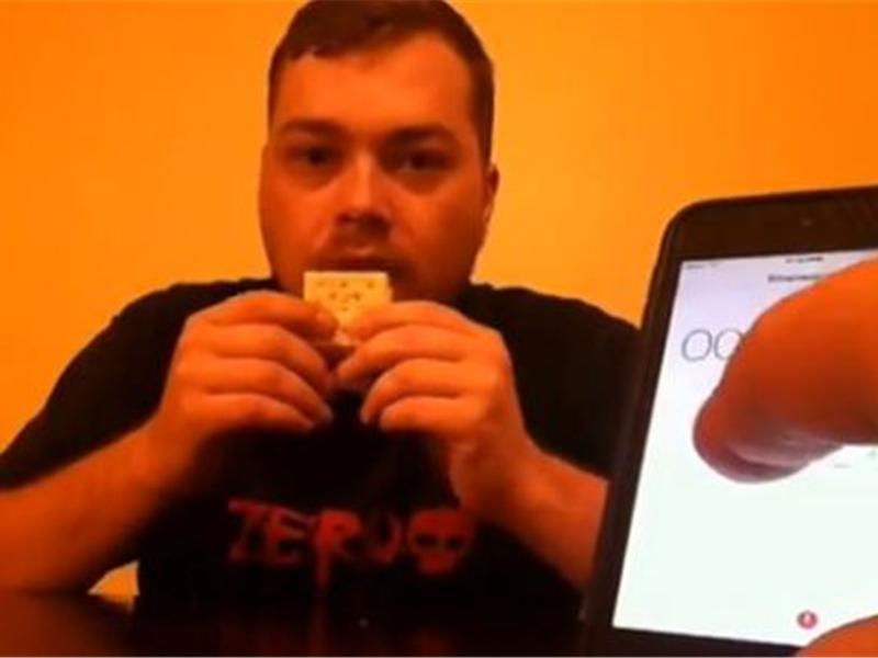 Most Saltine Crackers Eaten In One Minute